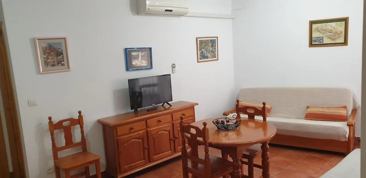 Апарт-отель Apartamentos Valle Del Guadalquivir Арройо-Фрио