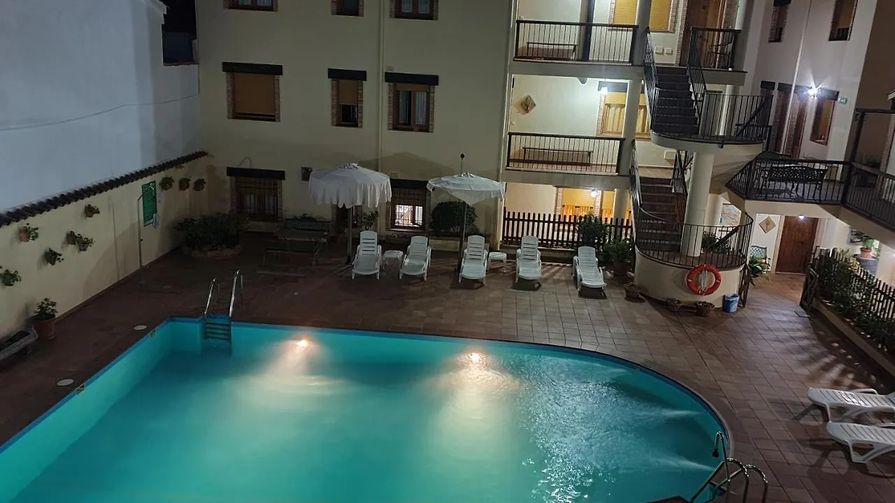 Apartamentos Valle Del Guadalquivir Арройо-Фрио
